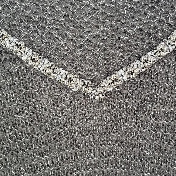 ×A.N.A. A NEW‎ APPROACH Gray Beaded Sparkly Sweater Large - Picture 3 of 7